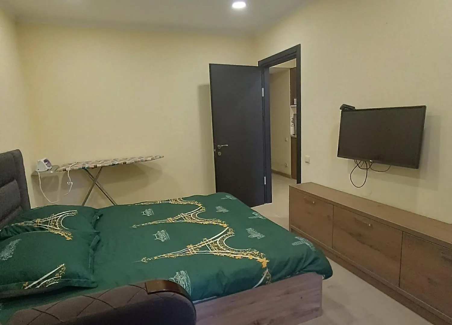 Batumi Orbi Beach Tower, Apartment 3 Rooms 0*,